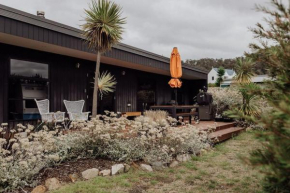 Lifebuoy Beach House Bicheno